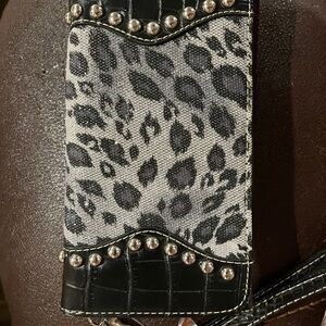 Blazin’ Roxx Studded Leopard Wristlet — Western Wild Child